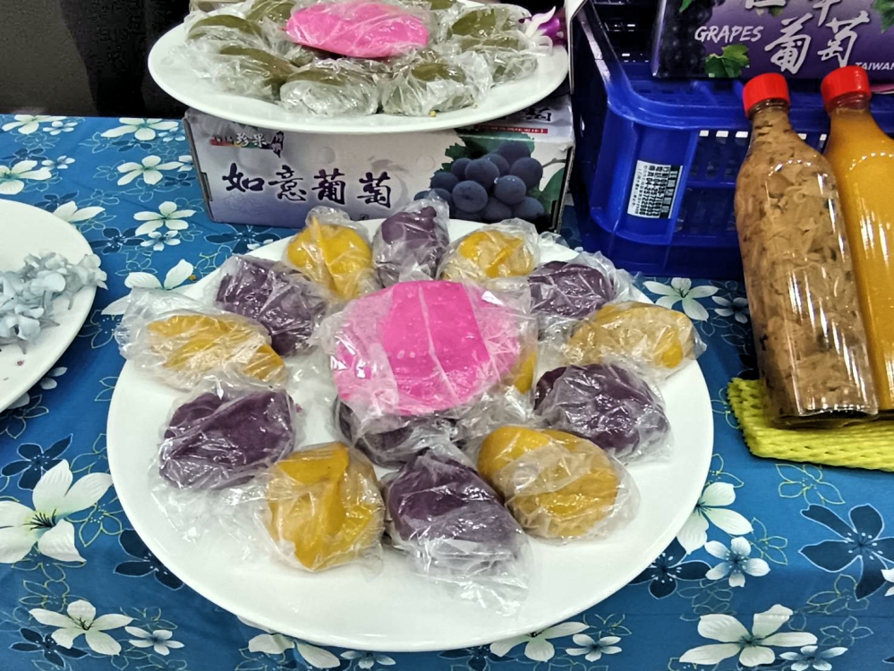 %E6%9D%B1%E7%9B%9B%E7%A4%BE%E5%8D%80 %E7%89%B9%E8%89%B2%E7%B1%B3%E9%A3%9F 0 Fotor