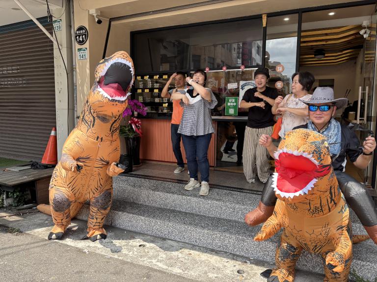 訸笠壽司三週年慶 蔡佩蓉感恩鄉親支持與肯定 4 20250913201210 10d82001