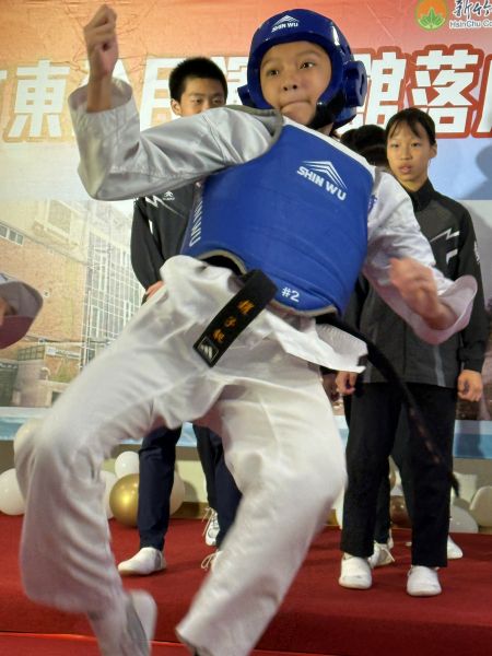 新竹縣竹東全民運動館正式啟用 帶動溪南運動新風貌 6 20250915191055 694b8c9a