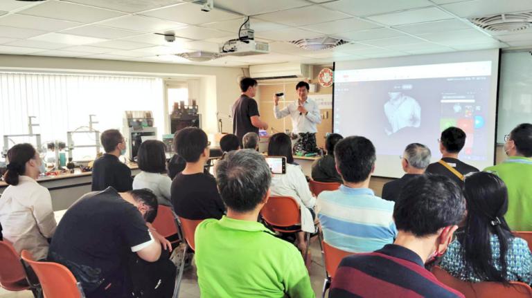 勞動部「智慧機械專才基地」 新竹職訓助人才轉型攻佔高薪製造職缺 15 20250423175203 0b7244e0 1