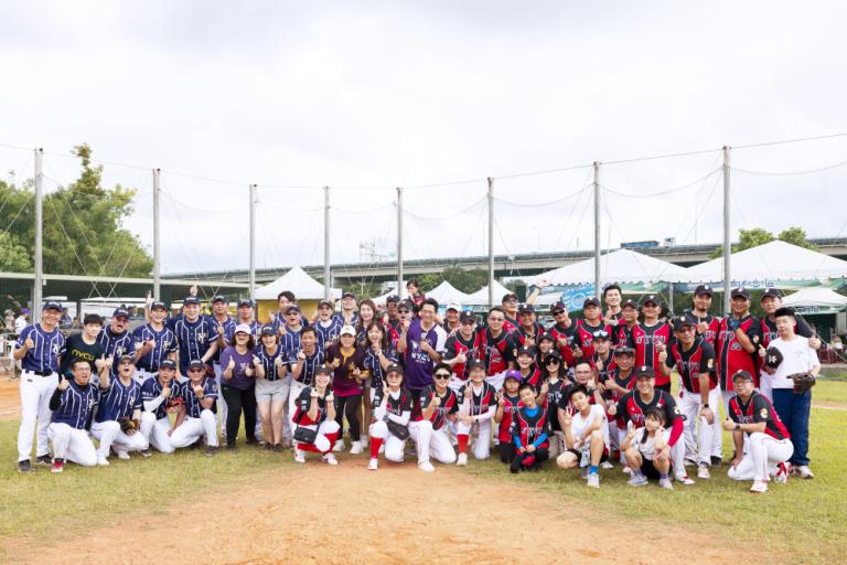 陽明交大EMBA 27E迎新送舊壘球嘉年華玩嗨 學長姐齊心協力圓滿成功 7 20250520223504 b5de6f53