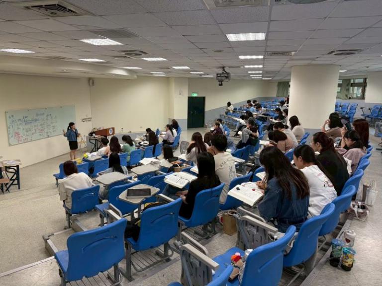 元培護理系國考亮眼表現 應屆畢業生通過率達 9成6 4 20250910131955 4f5847e6