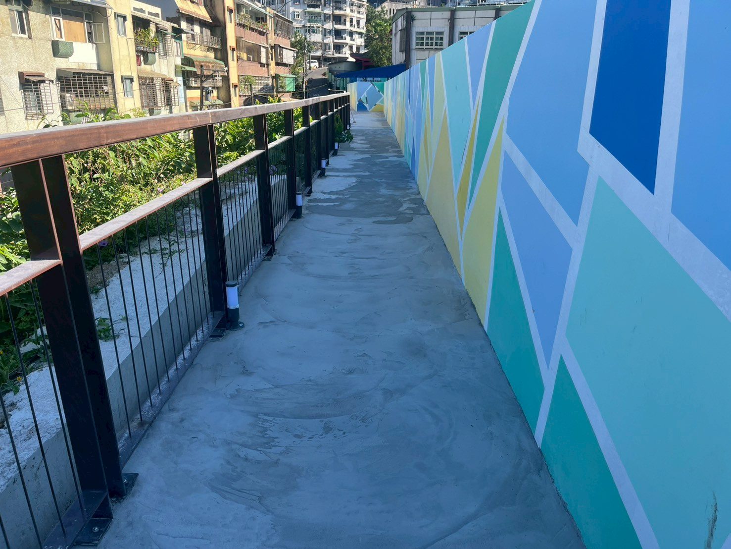 基隆市斥資逾5千萬改善校園通學步道 提升學童行走安全 15 S 8618080 0