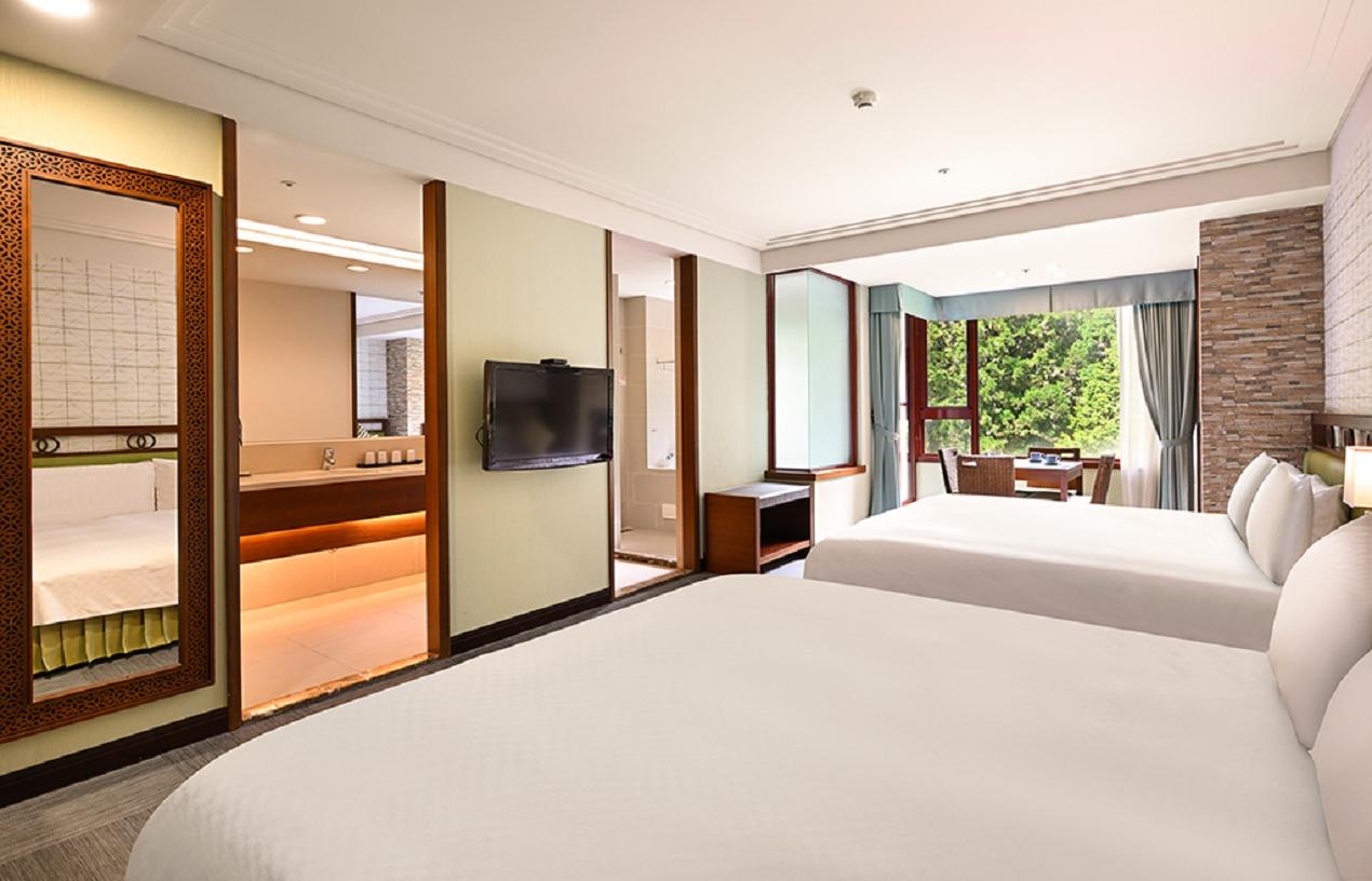 2 - 報新聞 Mega News 2 6 1