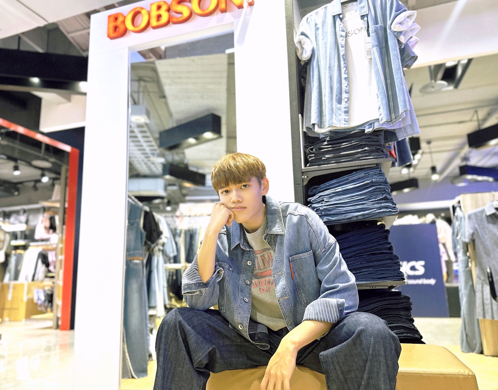 - 報新聞 Mega News 5 Fotor 1 1