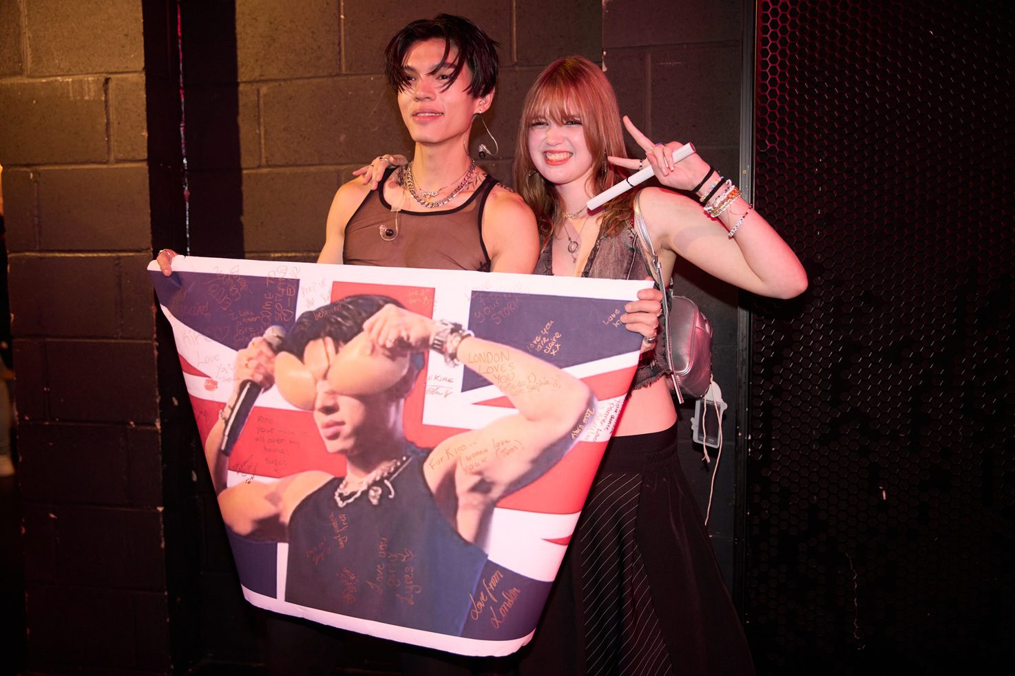 KIRE 凱爾攜巡演二度襲英 打造「激情擂台」把舞台變健身房 15 KIRE%E5%85%A8%E6%96%B0%E8%8B%B1%E5%9C%8B%E5%B7%A1%E6%BC%94%E8%88%87%E7%B2%89%E7%B5%B2%E7%86%B1%E6%83%85%E4%BA%92%E5%8B%9511