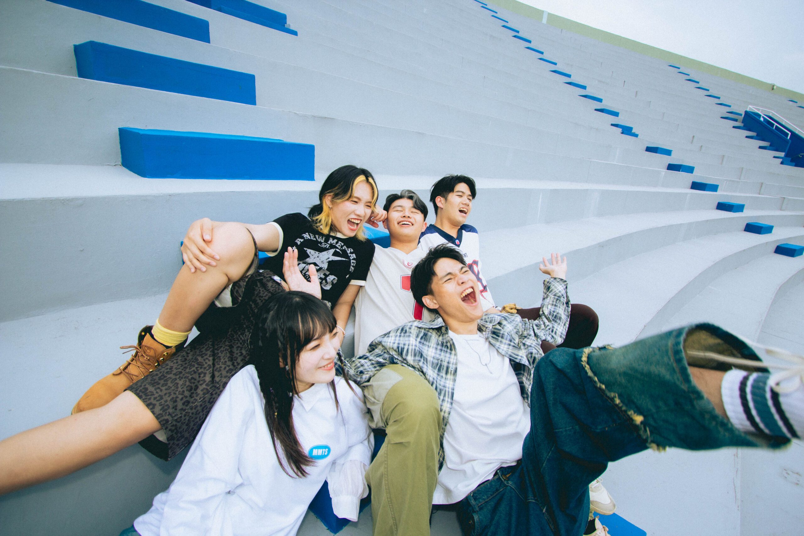 %E5%85%AC%E9%A4%A8%E9%9D%92%E5%B0%91%E5%B9%B4 2