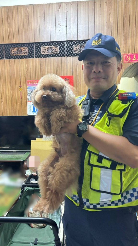 1249742_0 - 報新聞 Mega News 1249742 0 576x1024 1