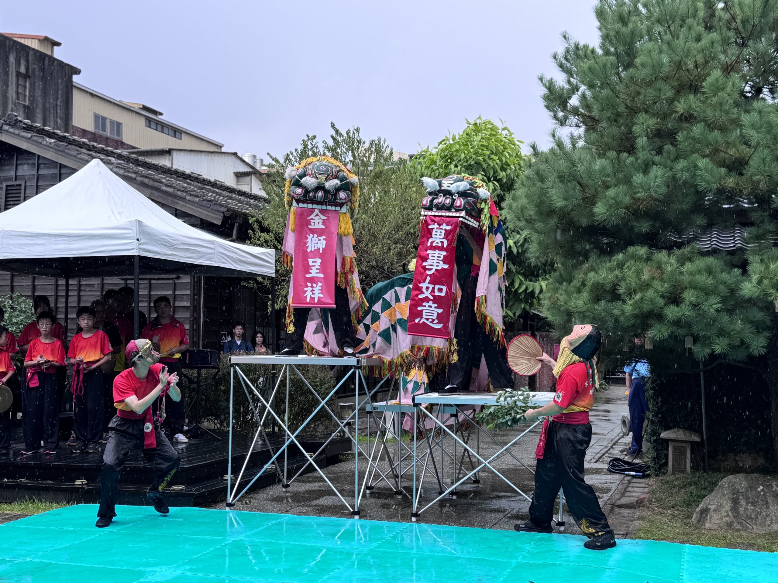 %E6%96%B0%E7%AB%B9%E7%B8%A3%E5%AE%A2%E5%AE%B6%E7%8D%85%E8%A1%A8%E6%BC%94 scaled