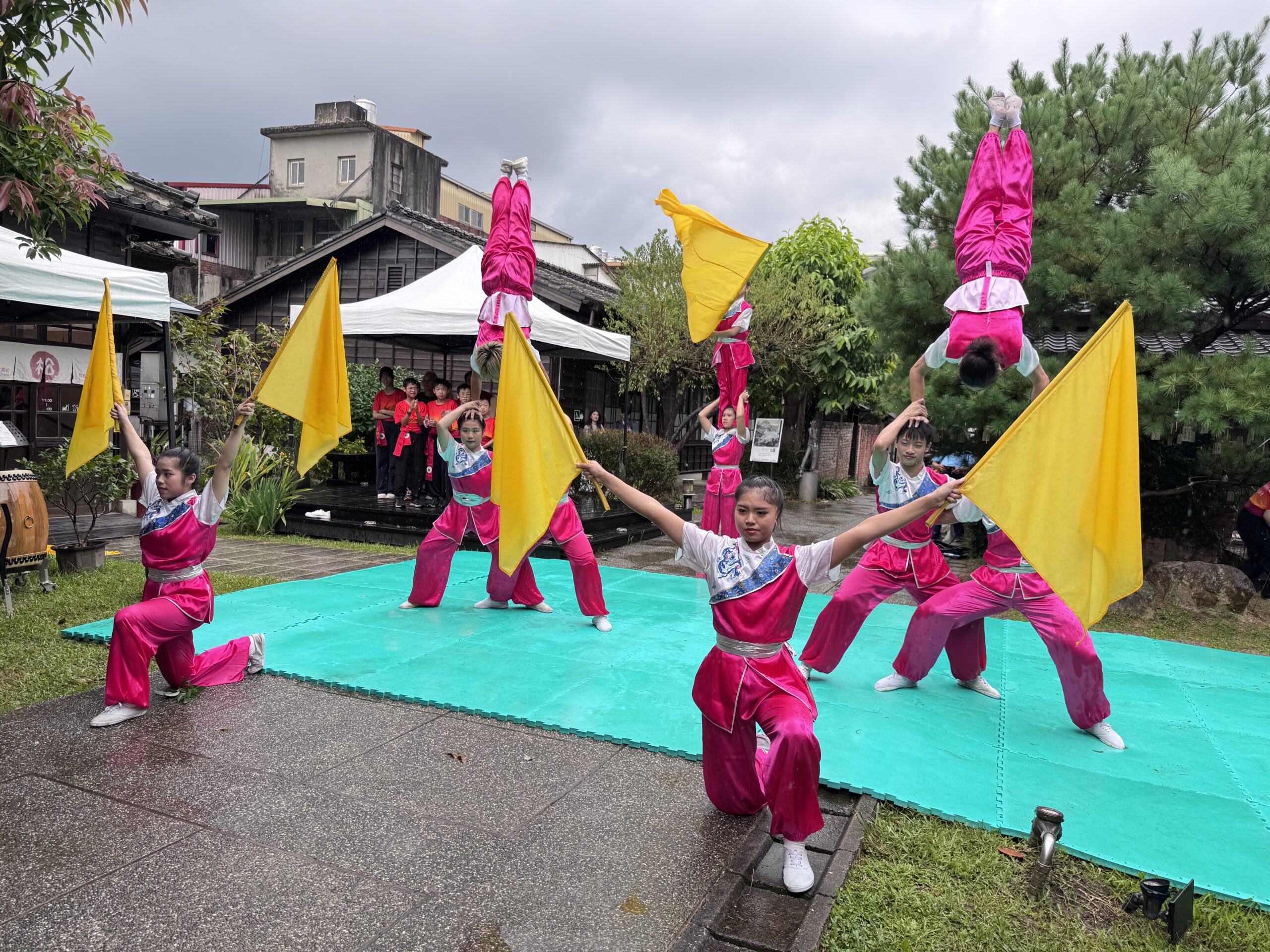 %E5%8F%B0%E7%81%A3%E6%88%B2%E6%9B%B2%E5%AD%B8%E6%A0%A1%E8%A1%A8%E6%BC%94