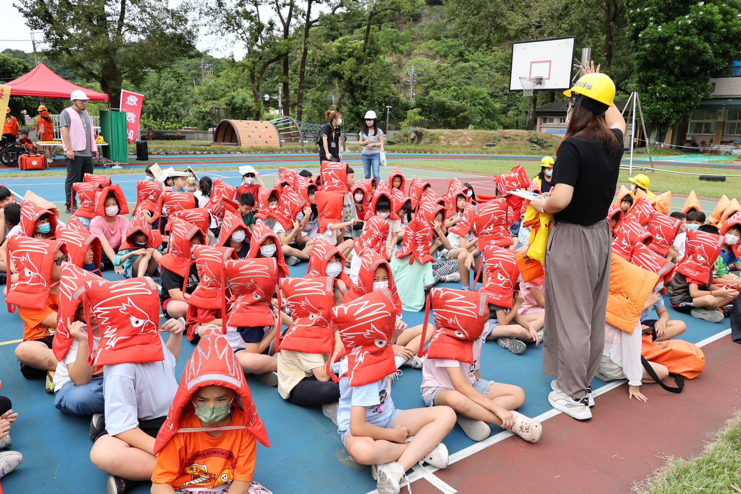 雙語指令×五大體驗 尚仁國小地震演練深化防災教育 7 2121999 0