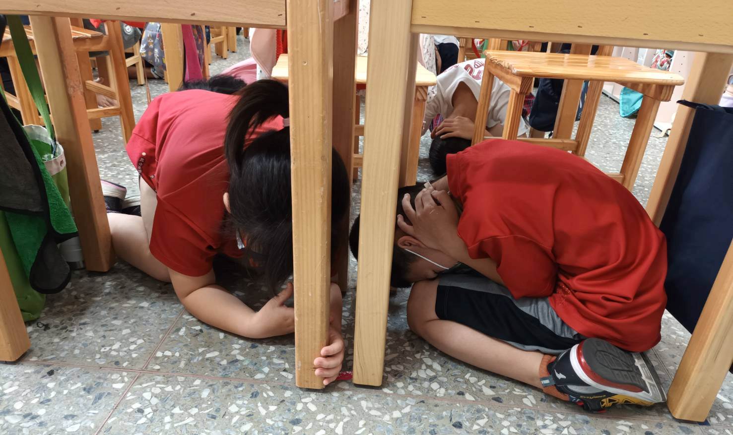 雙語指令×五大體驗 尚仁國小地震演練深化防災教育 8 2121996 0