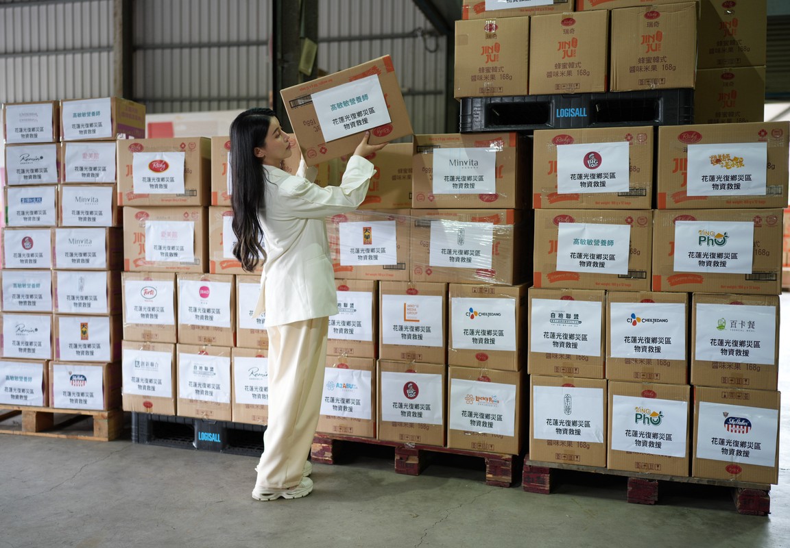 最美營養師攜手 逢國逢海食品 創新集團 企業送暖 百箱物資挺花蓮 10 009477e3 d99b 4d3f b5ad 2b33723bb2ee 175887536006097669900173385