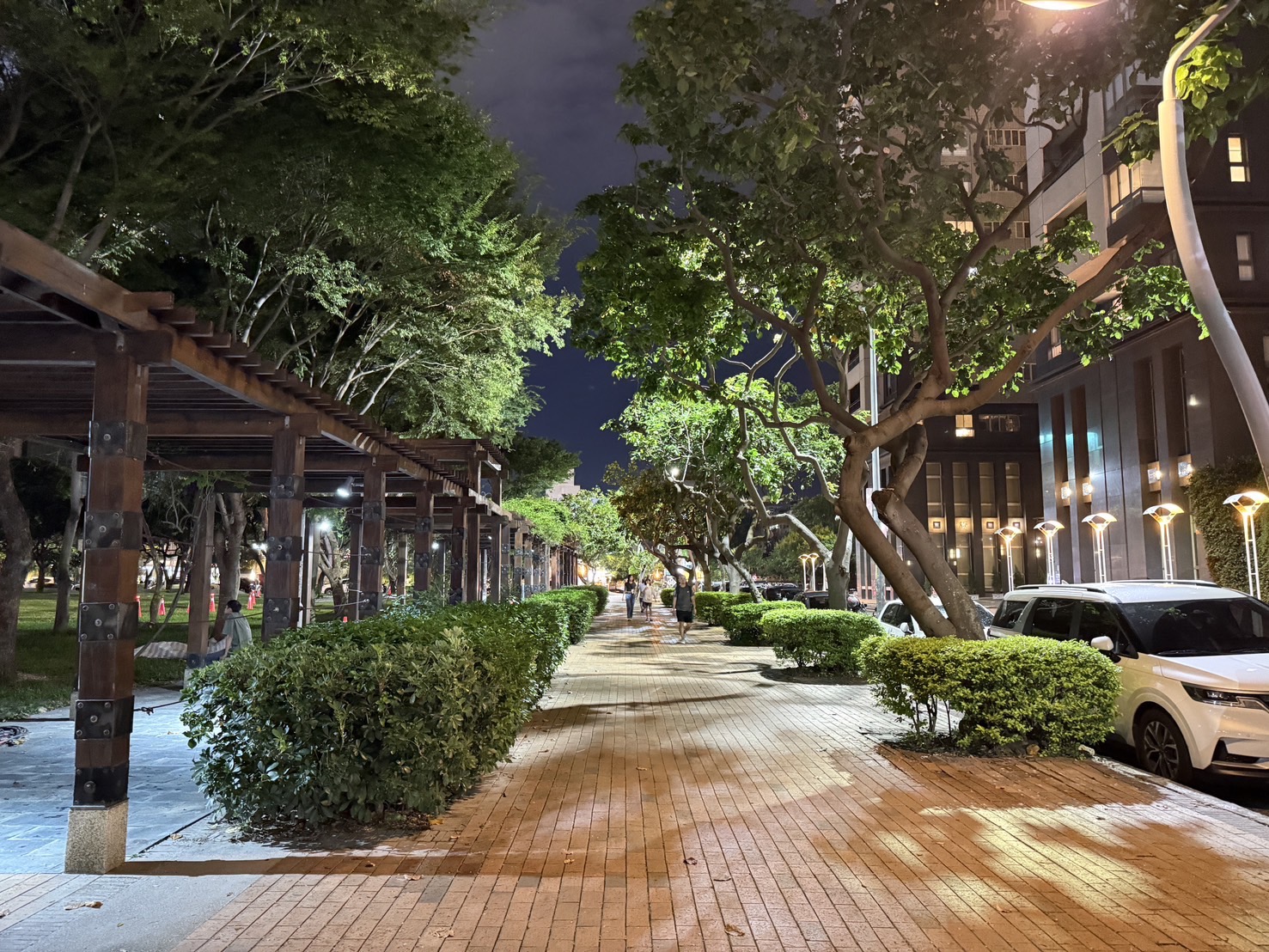 %E5%B8%82%E6%B0%91%E5%BB%A3%E5%A0%B4%E5%84%AA%E5%8C%96%E4%BA%BA%E8%A1%8C%E7%92%B0%E5%A2%83%E6%88%90%E6%9E%9C