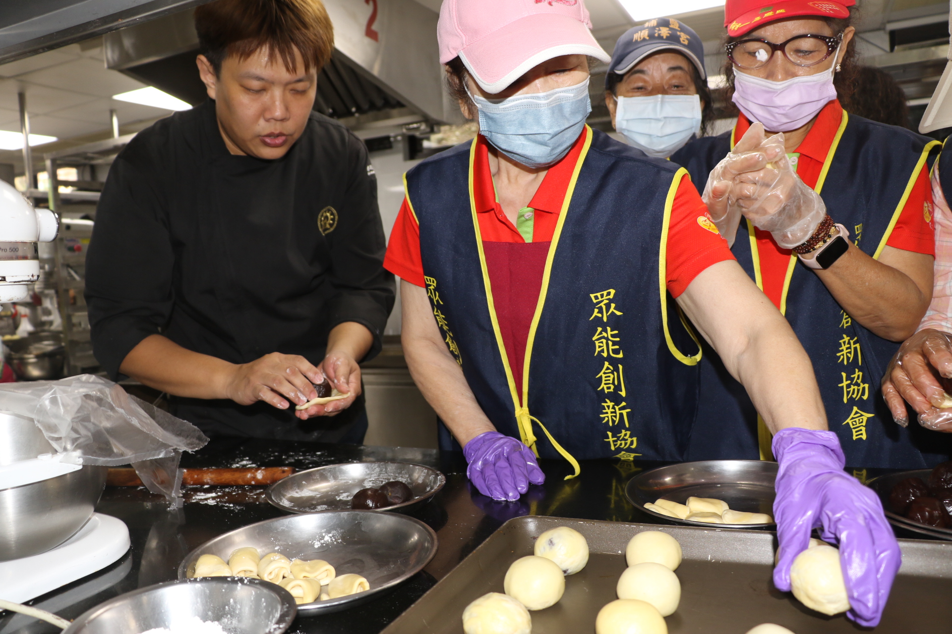 %E9%BB%8E%E6%98%8E%E6%8A%80%E8%A1%93%E5%AD%B8%E9%99%A2%E9%A4%90%E9%A3%B2%E7%AE%A1%E7%90%86%E7%B3%BB%E5%8A%89%E5%AD%90%E8%B3%93%E8%80%81%E5%B8%AB%E5%B7%A6%E6%8C%87%E5%B0%8E%E7%9C%BE%E8%83%BD%E5%BF%97%E5%B7%A5%E5%A6%82%E4%BD%95%E5%8C%85%E9%A4%A1