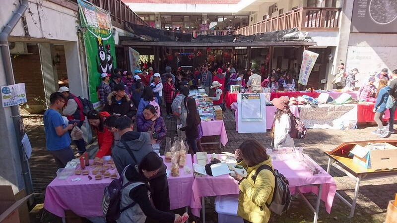 奧萬大部落楓采 草地野餐音樂會11/8登場 8 4 %E8%A4%87%E8%A3%BD