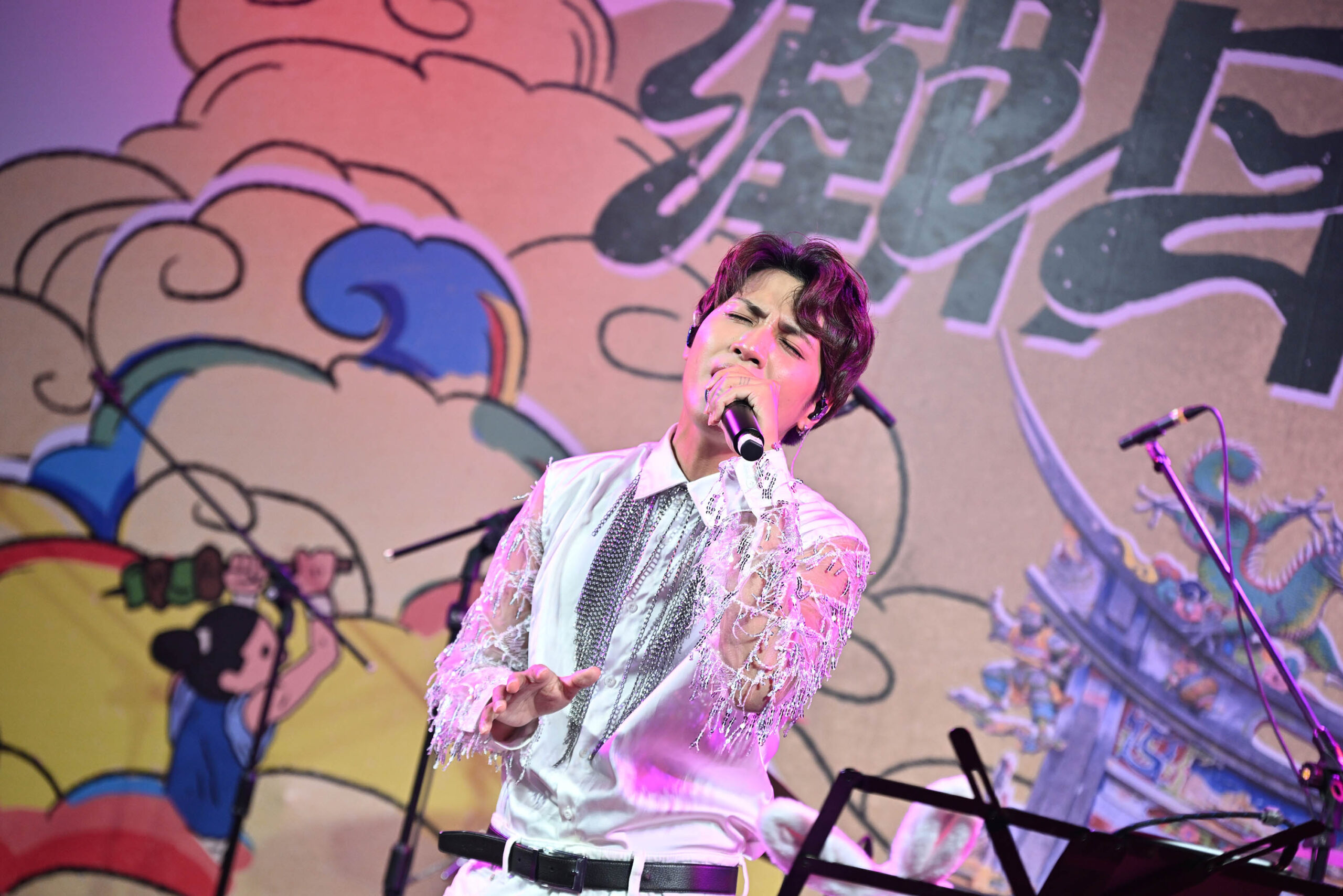 %E6%B9%AF%E5%94%AF%E8%BB%8D scaled