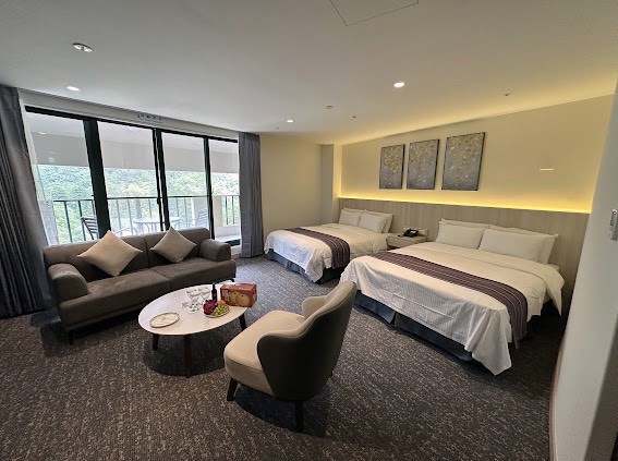 ed165655 4d98 45e5 bf95 565ee3440bb8 175956050324172102301969733