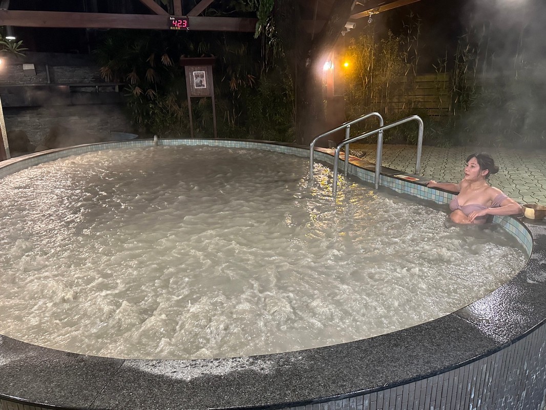 ed165655 4d98 45e5 bf95 565ee3440bb8 175956071356358129900815766