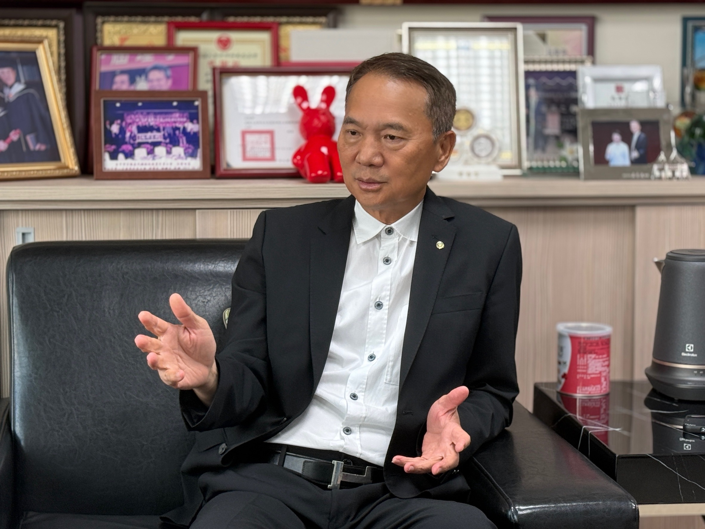 %E7%90%86%E4%BA%8B%E9%95%B7%E8%AC%9D%E9%BA%9F%E5%85%92%E6%8C%87%E5%87%BA %E5%BB%BA%E7%AF%89%E6%A5%AD%E8%88%87%E5%9C%9F%E5%9C%B0%E7%B7%8A%E5%AF%86%E7%9B%B8%E9%80%A3 %E6%9B%B4%E8%83%BD%E9%AB%94%E6%9C%83%E5%AE%B6%E5%9C%92%E8%A2%AB%E7%A0%B4%E5%A3%9E%E7%9A%84%E7%97%9B%E8%8B%A6 0