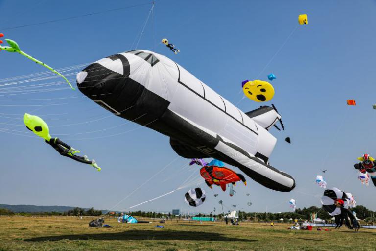 2025新竹國際風箏節盛大開幕 邱臣遠代理市長與民眾共享繽紛天空 2 20251004180251 8b34bf5d