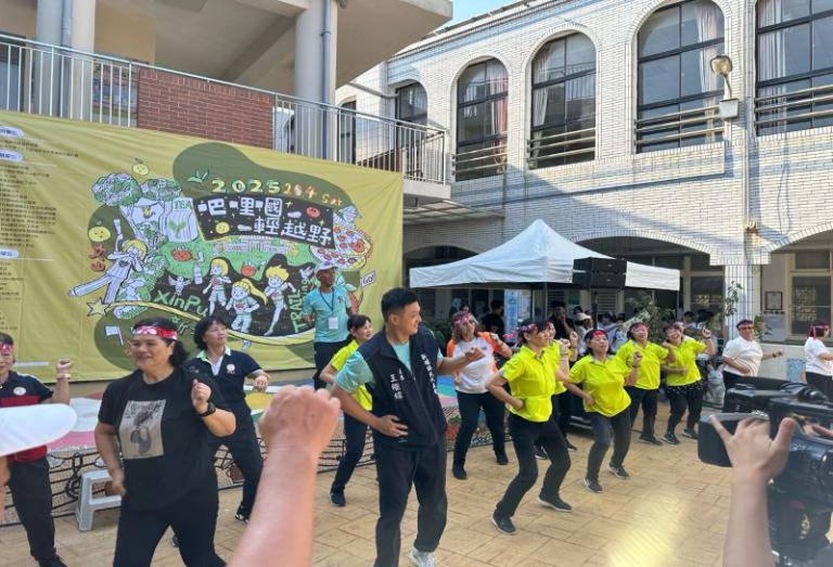 「吧哩嘓輕越野」跑進古道與柿餅香 玄大USR攜手打造新埔運動觀光盛會 5 20251005181637 c3129d80