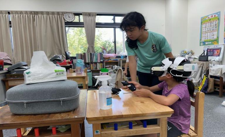 「吧哩嘓輕越野」跑進古道與柿餅香 玄大USR攜手打造新埔運動觀光盛會 6 20251005181715 f82a2586