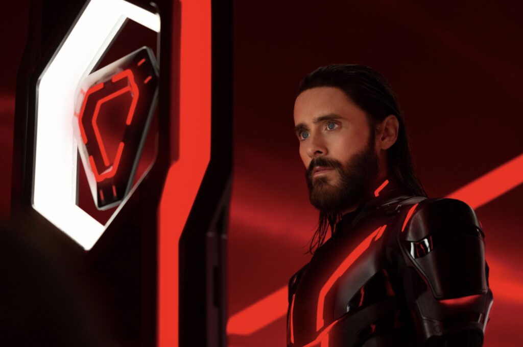 《創:戰神》再邀演出 傑夫布里吉回歸自己都有點驚訝 6 %E4%B8%8B%E5%8D%883.47 2025 10 8%E7%9A%84%E5%BD%B1%E5%83%8F