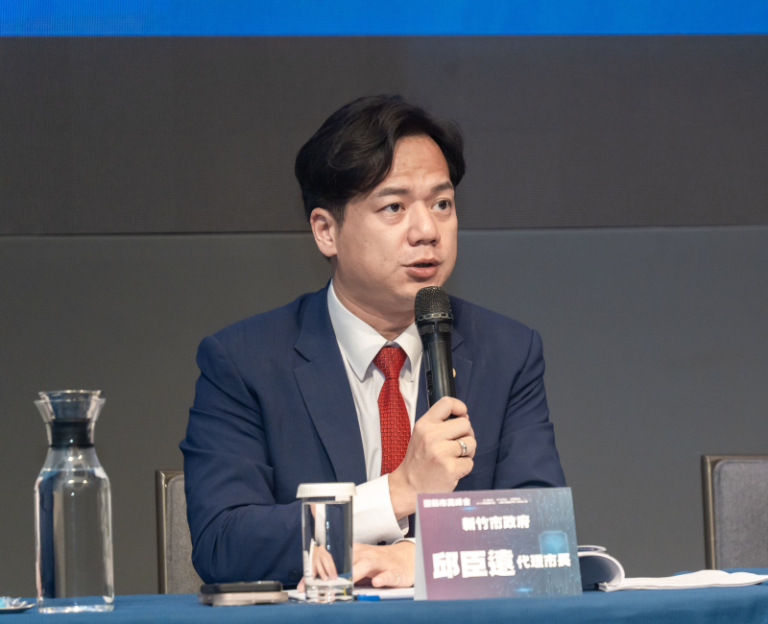 因應關稅振興內需! 邱臣遠代理市長規劃明年竹市每人發放消費金5千元 2 20251008182003 c70dbc56