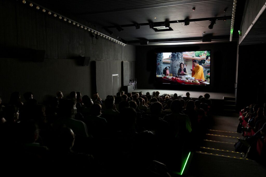 2025英國亞洲酷兒藝術節 秋季巡迴放映臺灣電影 2 689e03cf add0 46e8 bf39 f94a79af6189 1024x683 1