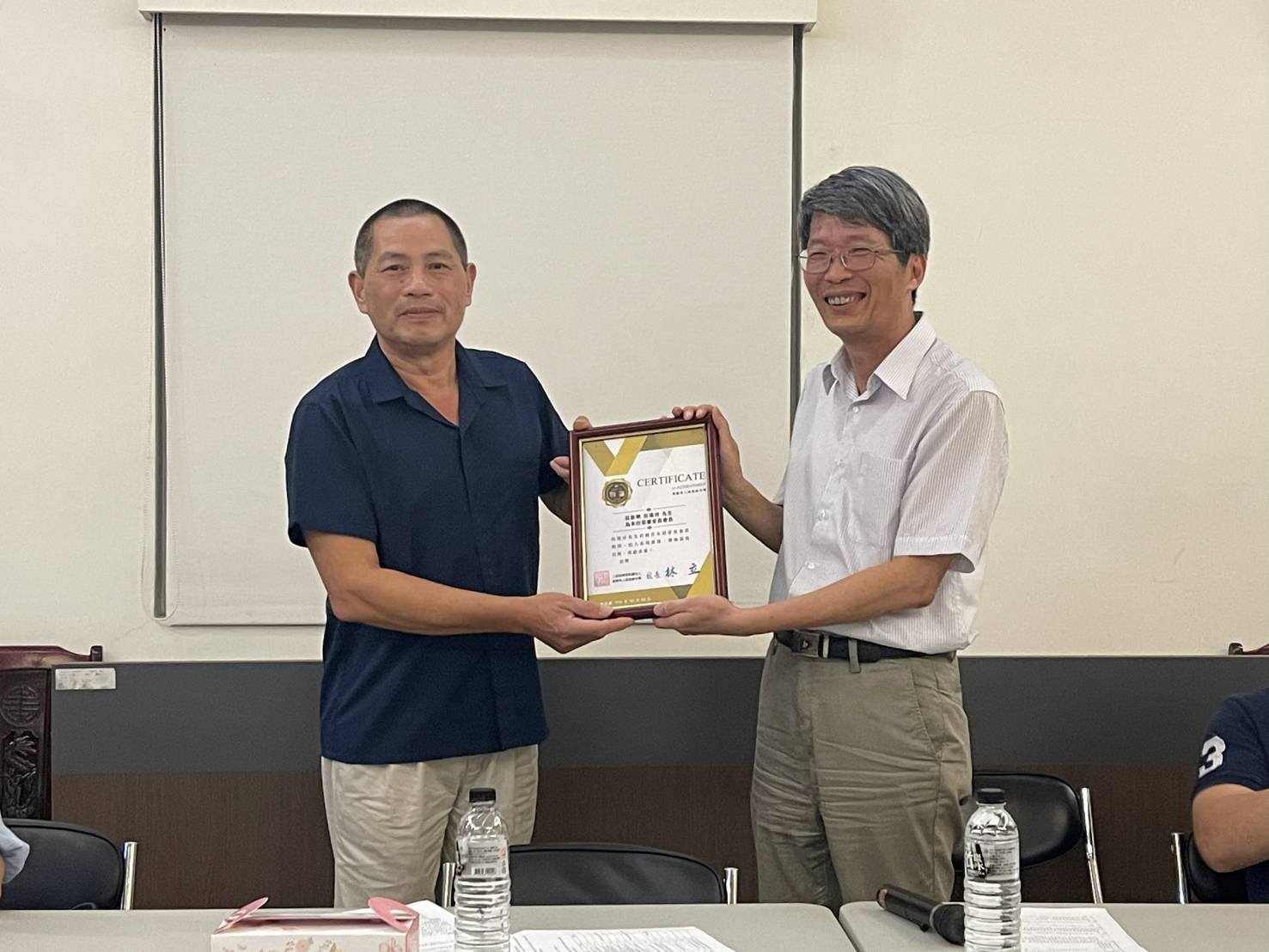 余淑琴接任二信高中家長會長 倪瑞祥受聘榮譽會長持續為教育盡心盡力 4 558334511 24970919422501920 4166678332624213740 n