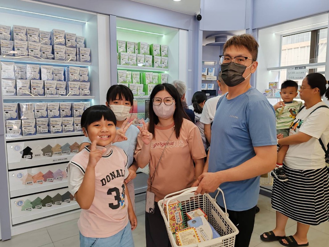 fa954a64 652e 4b82 bb69 51962a04c472 176008869811186346101072263