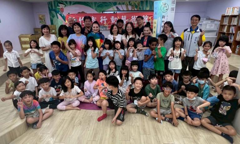 竹市行動藝術館第三站開展 邱臣遠代理市長:培養城市美學力 2 20251010175835 86b40089