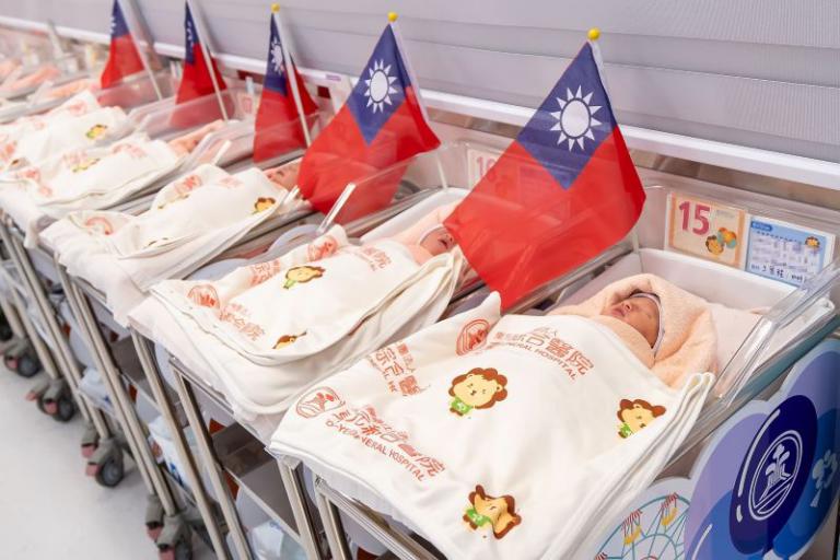 歡慶雙十! 竹縣蛇年國慶寶寶報到! 2 20251010180402 36ff1f90