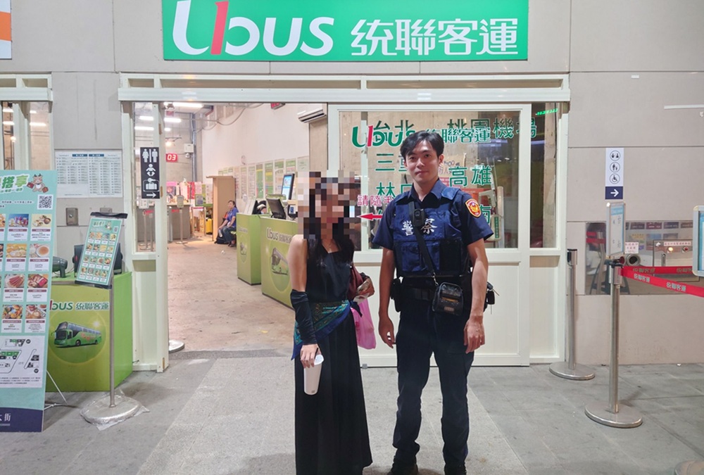 ▲圖說：員警協助尋回日籍正妹錢包，並將其載送至統聯客運站，確保能安全回到台北 （圖／台中市政府 提供）