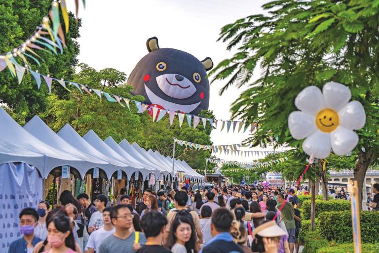 20251013223808 ad12c16b