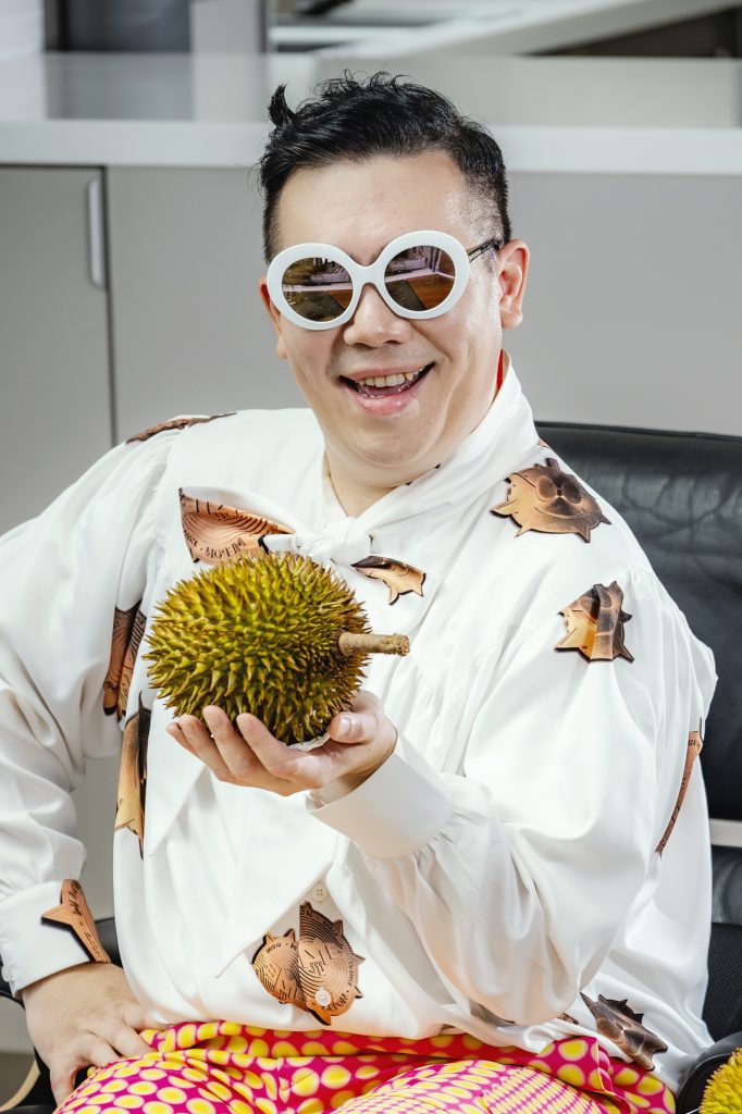 S 448323628 682x1024 1