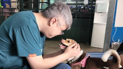 Adam, Sales Director of Vantage Markets, create positive social impact through meaningful, hands-on volunteer work Adam, Sales Director of Vantage Markets, create positive social impact through meaningful, hands-on volunteer work