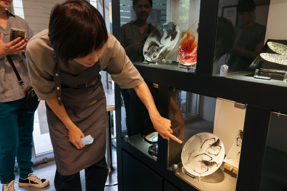 用心聆聽 琉璃藝術創作者陳郁婷 4 341c08f3 8c33 4168 808e 37549fb67a4a 176049190799533459902815942