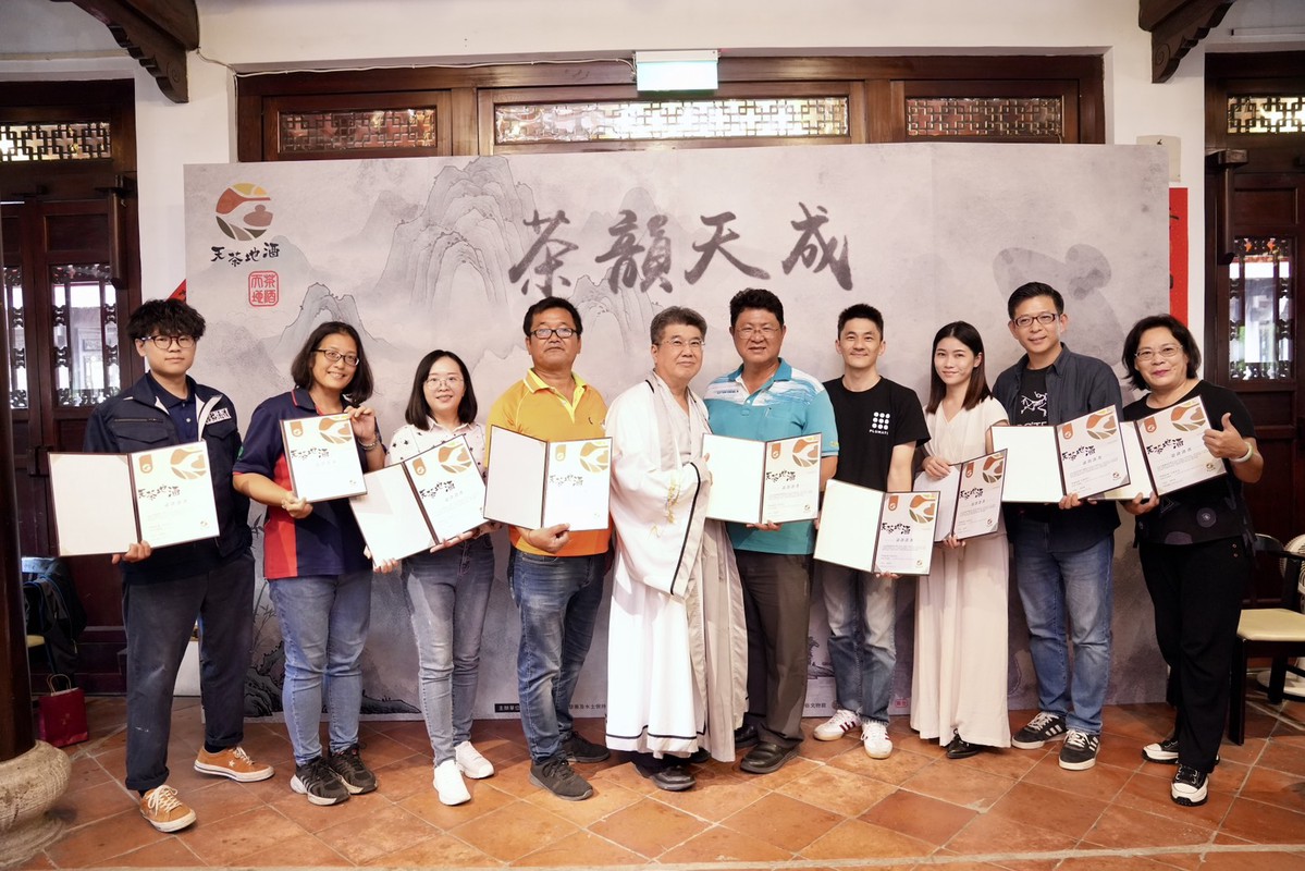 dc9bf69d 4196 48bc b883 501c0dd844c4 176050821895916791204565791