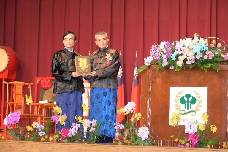 20251015205250 817753e1