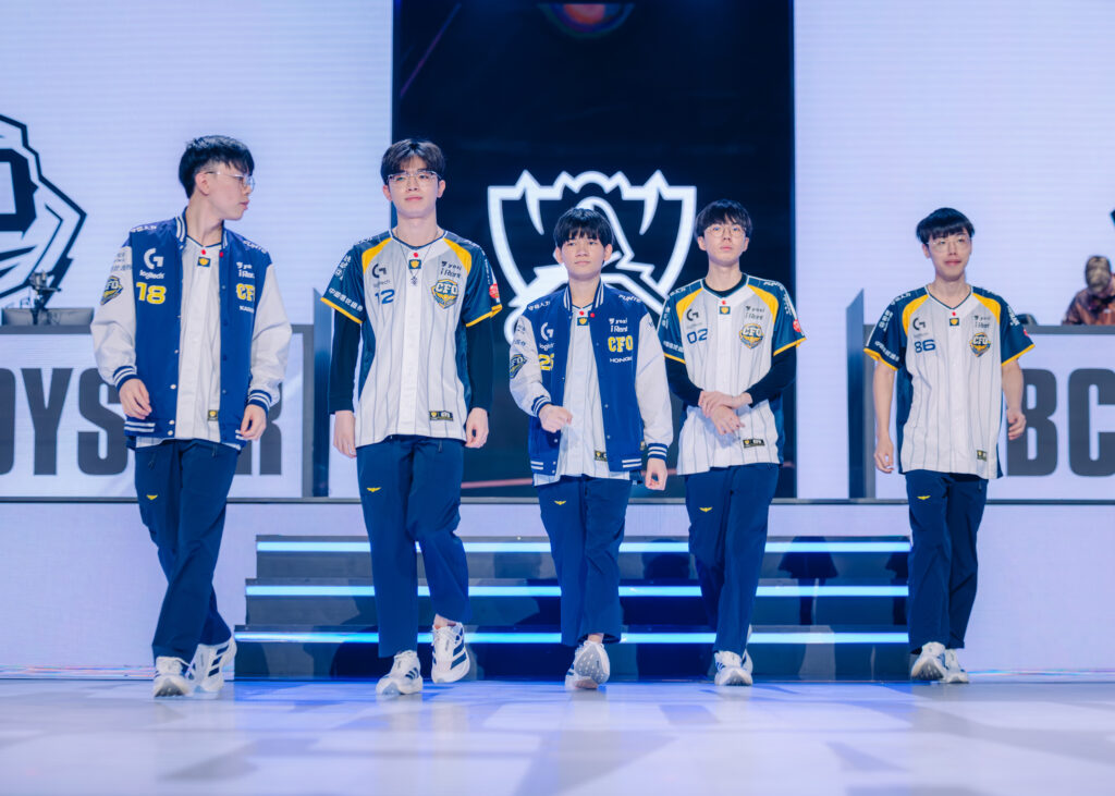 %E4%B8%AD%E4%BF%A1%E9%A3%9B%E7%89%A1%E8%A0%A3%E5%8A%9B%E5%85%8BT1 %E4%B8%96%E7%95%8C%E8%B3%BD%E9%96%8B%E5%B1%802%E9%80%A3%E5%8B%9D %E7%9D%BD%E9%81%95%E5%8D%81%E5%B9%B4%E9%87%8D%E8%BF%94%E5%85%AB%E5%BC%B7%E5%8F%AA%E5%B7%AE%E4%B8%80%E5%8B%9D 1