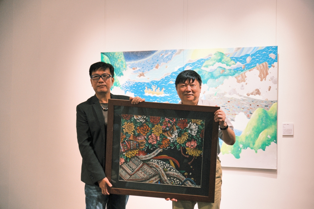 - 報新聞 Mega News %E5%85%B8%E8%97%8F%E5%84%80%E5%BC%8F%E5%B7%A6%E8%97%9D%E8%A1%93%E5%AE%B6%E6%A5%8A%E6%85%95%E4%BB%81%E5%8F%B3%E8%97%9D%E6%96%87%E4%B8%AD%E5%BF%83%E9%99%B3%E4%B8%80%E5%B9%B3%E4%B8%BB%E4%BB%BB Fotor