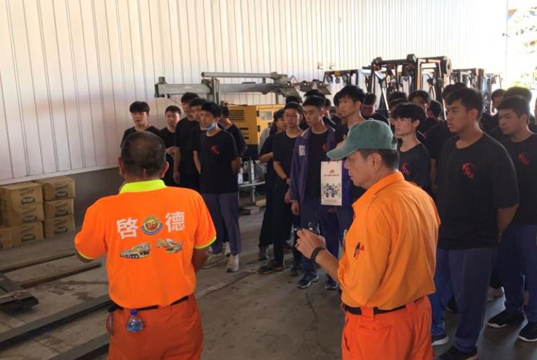 20251017191332 2cfbe81f