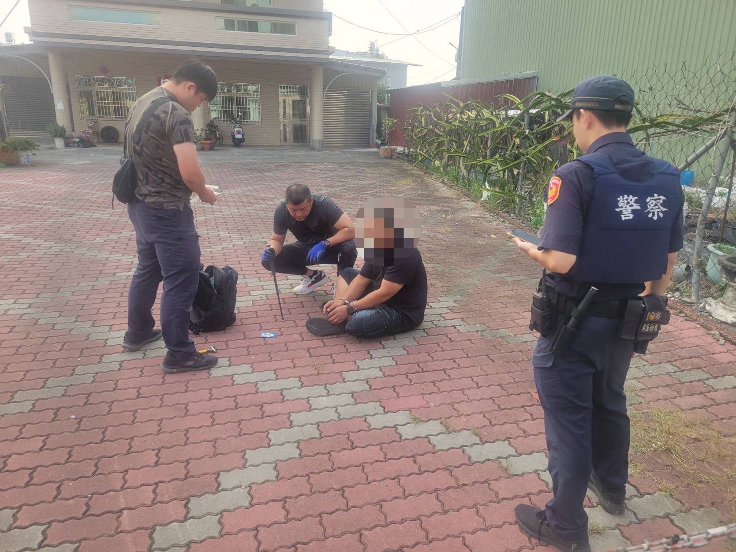 S__451117113 - 報新聞 Mega News S 451117113 1