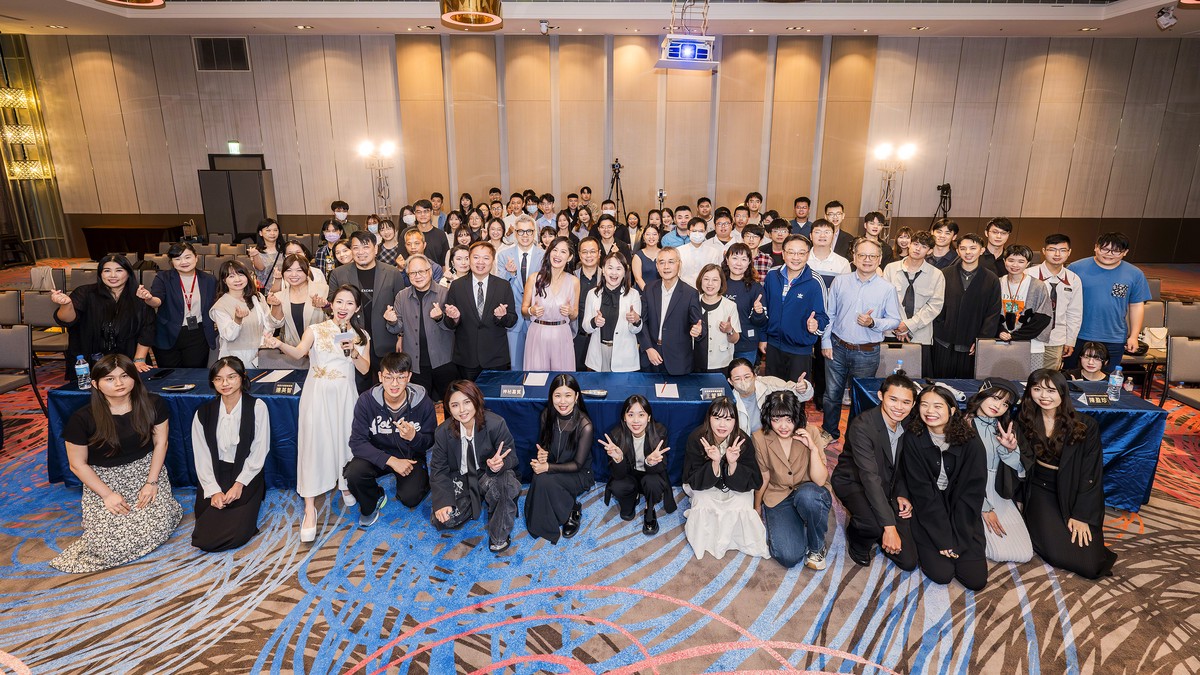 270f62ea 56ff 4730 a6ea ab885439c647