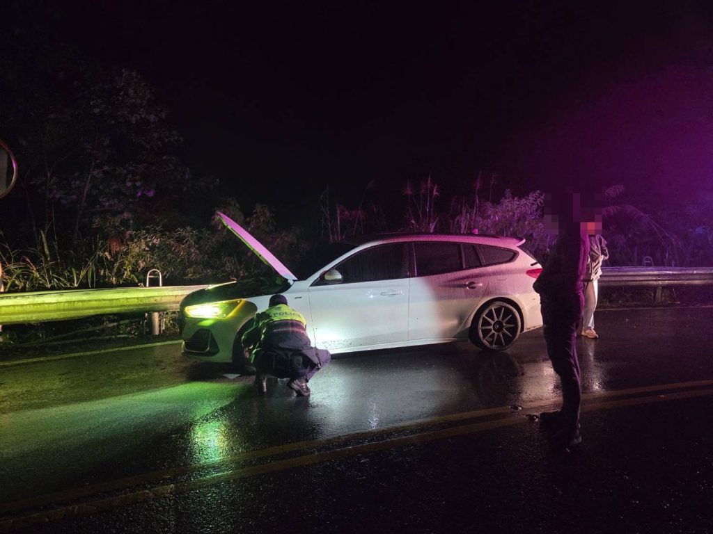 S 454877205 0 1024x768 1