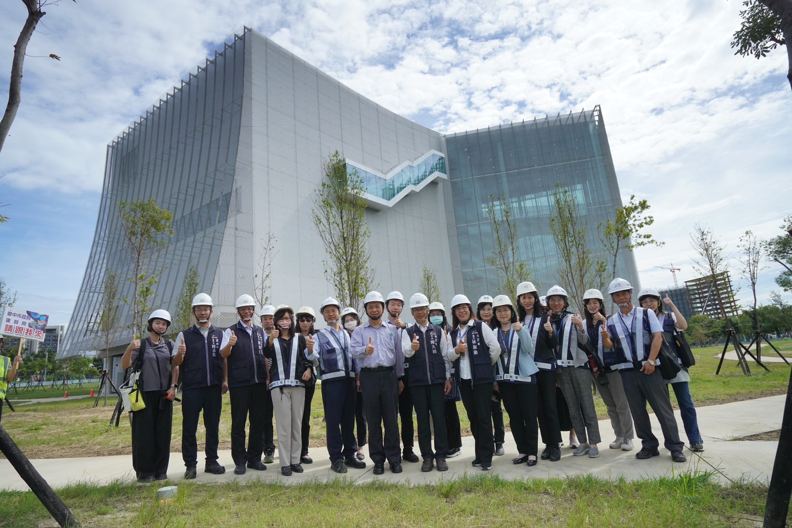 臺中捷運藍線卡陰? 臺中經濟數據蒙陰影 21 02 %E6%98%A8 8 %E6%97%A5 %E5%AF%A9%E8%A8%88%E9%83%A8%E8%87%BA%E4%B8%AD%E5%B8%82%E5%AF%A9%E8%A8%88%E8%99%95%E9%95%B7%E5%90%B3%E9%8C%A6%E7%A5%A5%E5%8F%8A%E5%B8%82%E5%BA%9C%E4%B8%BB%E8%A8%88%E8%99%95%E9%95%B7%E6%9E%97%E6%B7%91%E5%8B%A4%E7%8E%87%E9%A0%9818%E4%BD%8D%E5%90%8C%E4%BB%81%E8%92%9E%E8%87%A8%E5%8F%83%E8%A8%AA 0