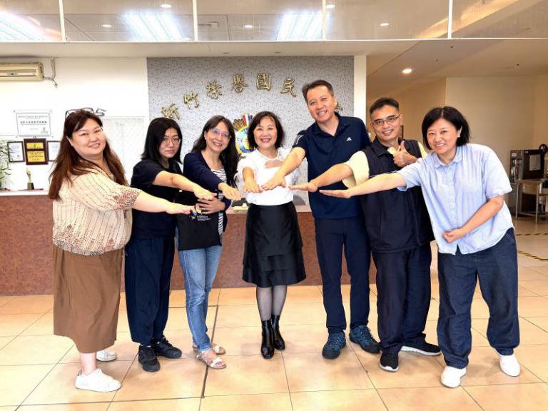 衛福部少年之家主任拜訪新竹榮家共譜青銀共學(融)資源合作 3 20251030192655 7b201979