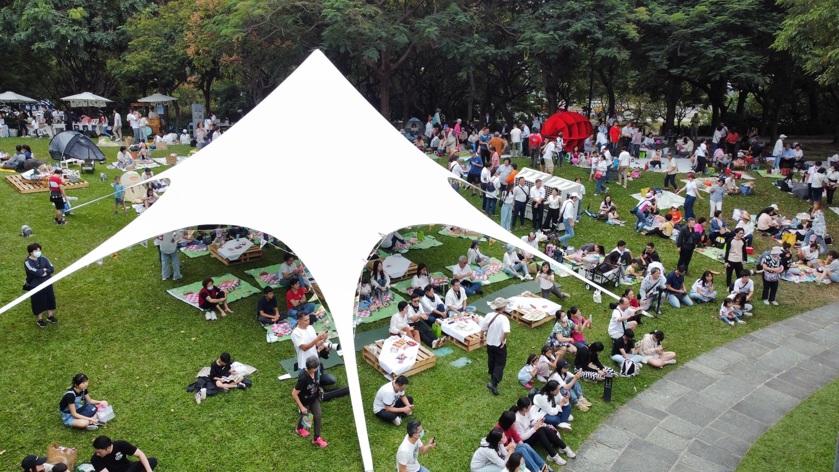 10 %E5%8F%B0%E4%B8%AD%E5%B8%82%E5%90%8D%E9%87%8E%E9%A4%90%E6%97%A5%E5%8F%83%E8%88%87%E4%BA%BA%E6%95%B8%E7%AA%81%E7%A0%B4%E4%BB%A5%E5%BE%80%E5%86%8D%E5%89%B5%E6%96%B0%E9%AB%98